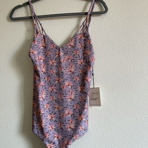 BNWT & Liner Lily Acacia cape town (L)